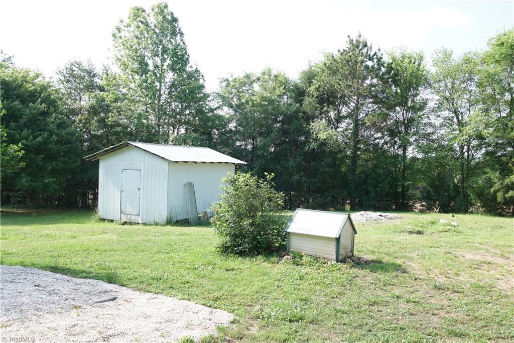 4052 Wyo Road Yadkinville, NC 27055 - Photo 21 of 22 Gallery Image 21
