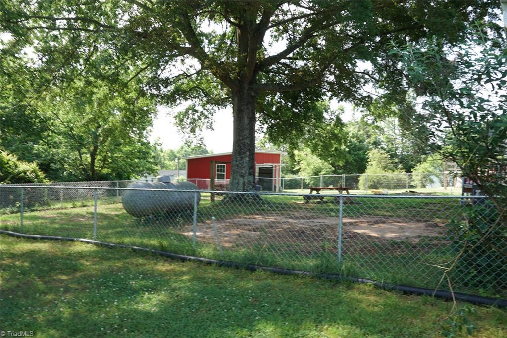 4052 Wyo Road Yadkinville, NC 27055 - Photo 22 of 22 Gallery Image 22