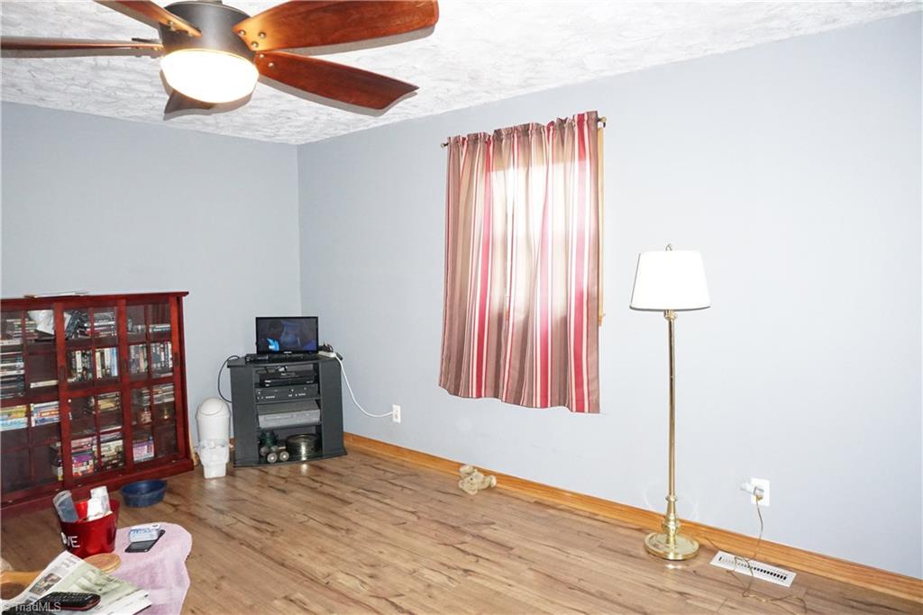 4052 Wyo Road Yadkinville, NC 27055 - Photo 6 of 22 Gallery Image 6