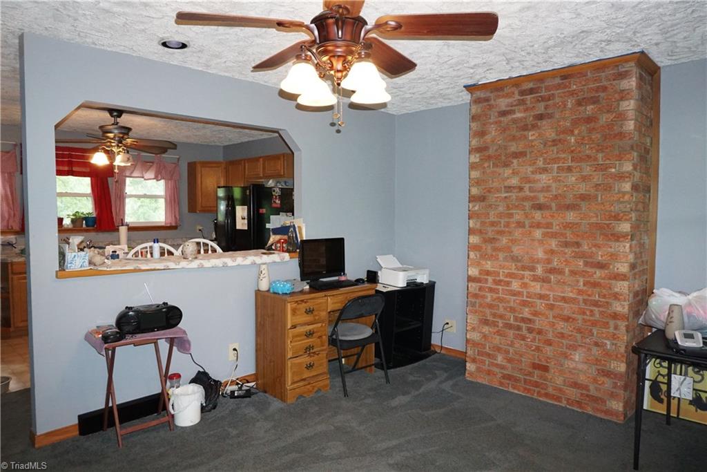 4052 Wyo Road Yadkinville, NC 27055 - Photo 7 of 22 Gallery Image 7