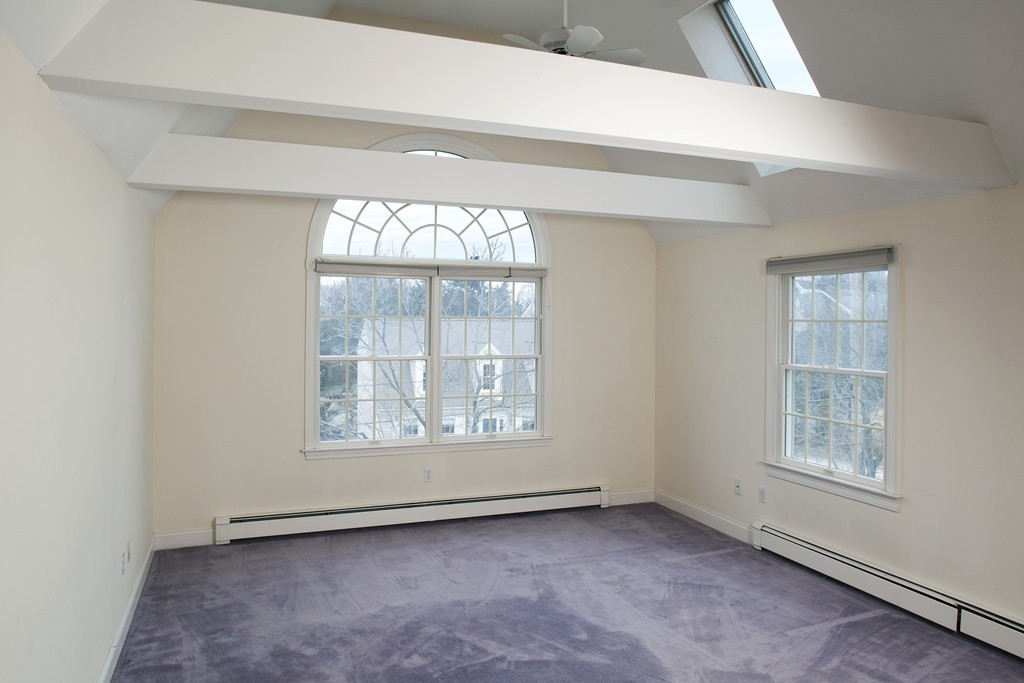 23 Spring Valley Road Hull, MA 02045 - Photo 7 of 12