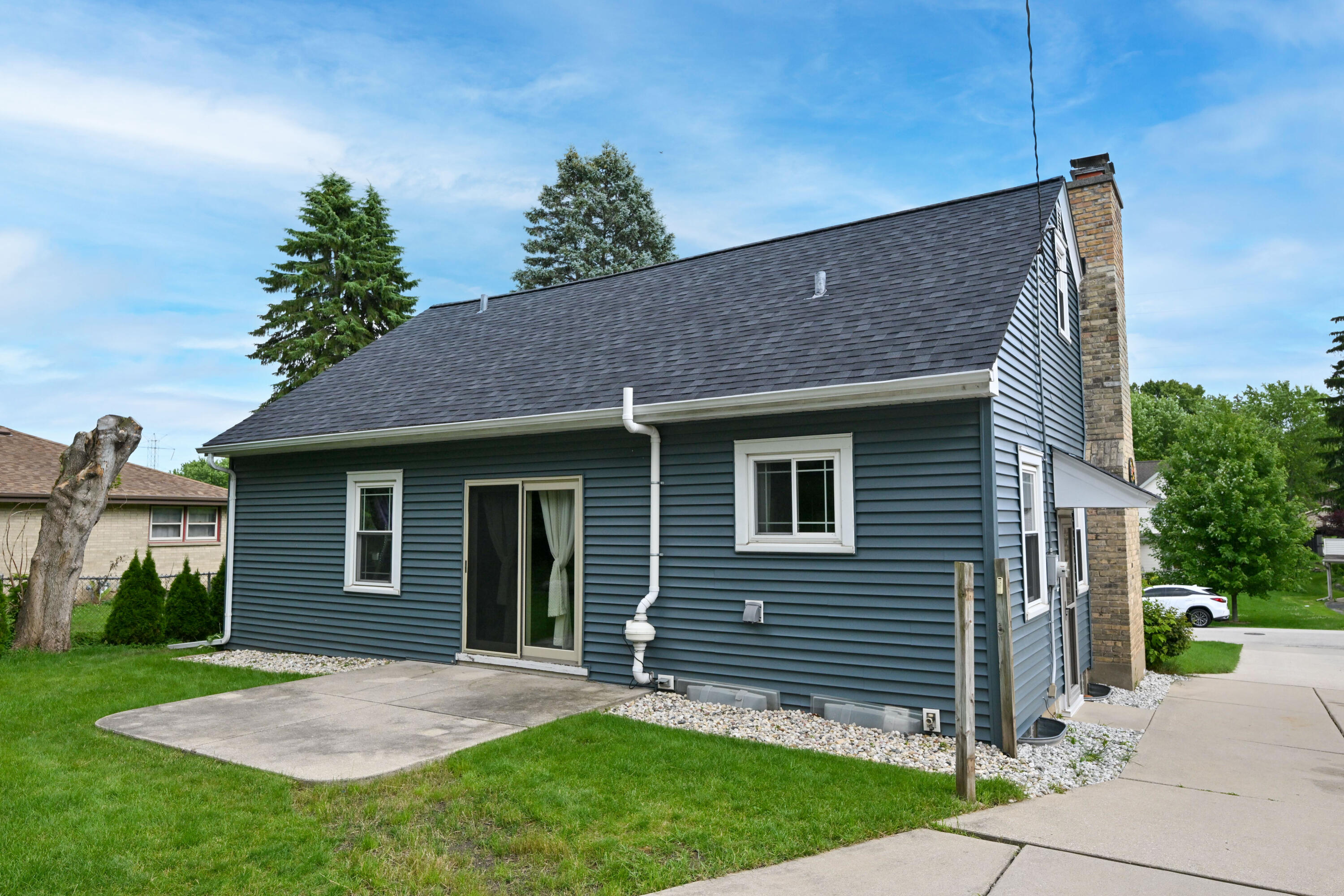 10518 West Spring Green Road Greenfield, WI 53228 - Photo 36 of 38 Photo (39)