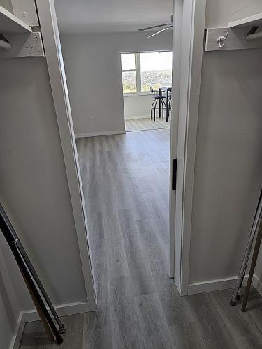 4725 Cove Circle, Unit 1002 St. Petersburg, FL 33708 - Photo 25 of 64