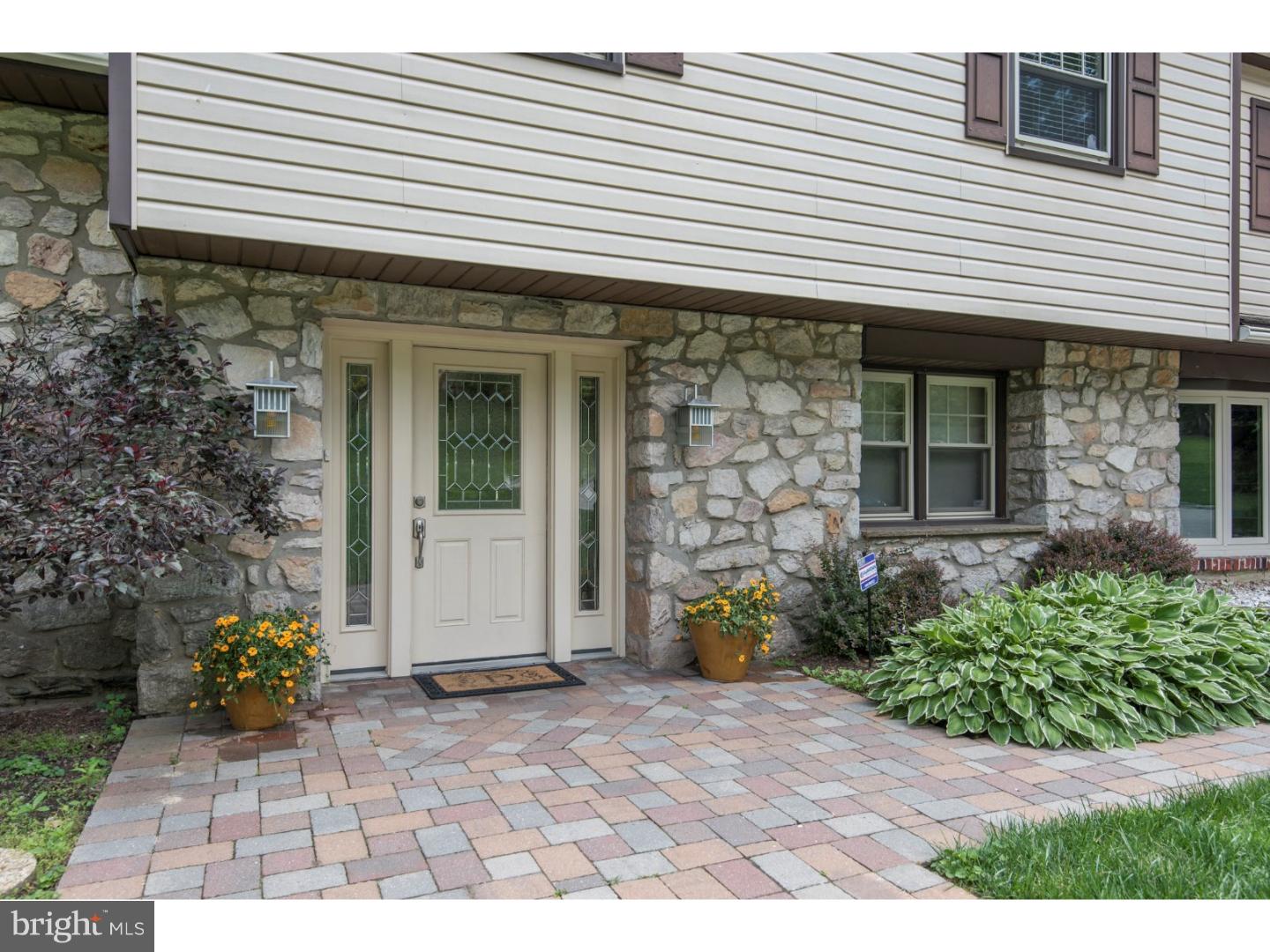 1003 Glen Road Wallingford, PA 19086 - Photo 3 of 25 Gallery Image 3