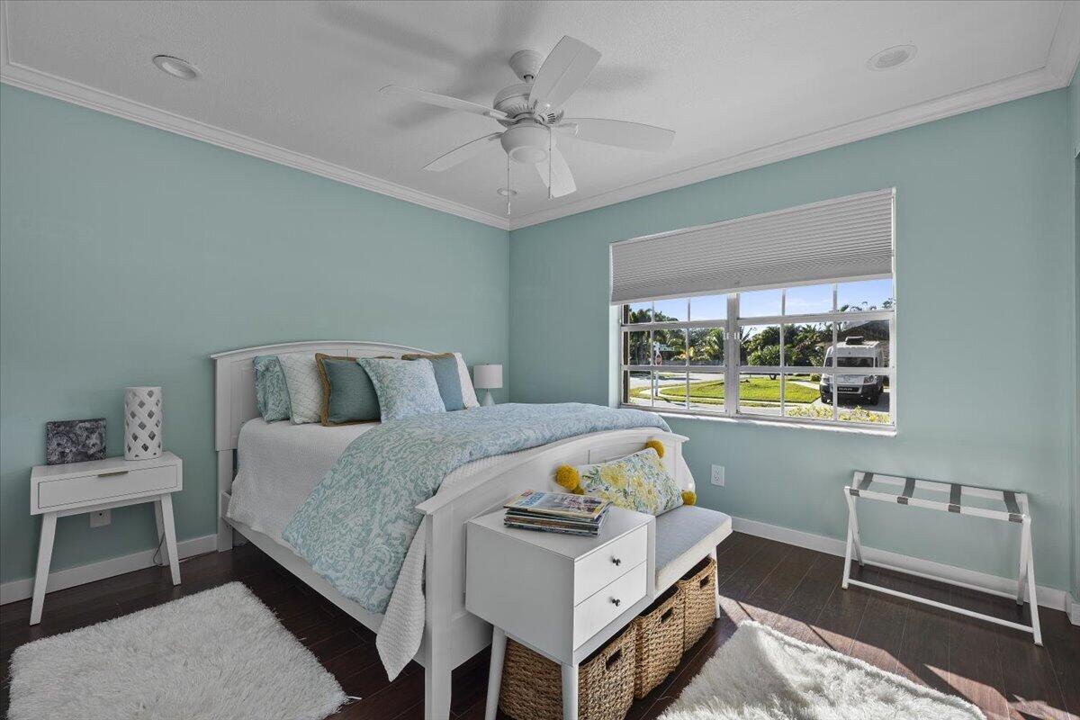 102 Doe Trail Jupiter, FL 33458 - Photo 14 of 21 Guest Bedroom