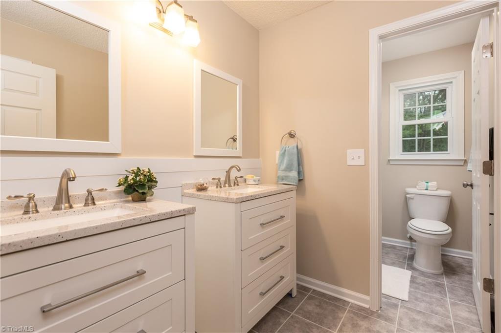 6912 Bridgewood Road Clemmons, NC 27012 - Photo 12 of 30 Gallery Image 12
