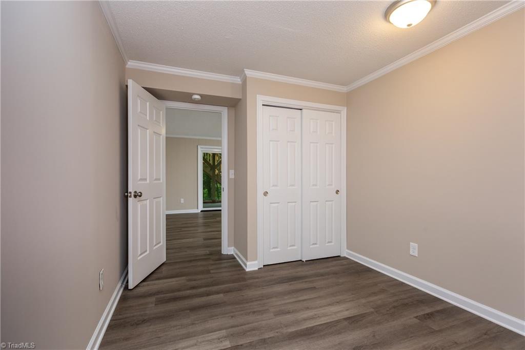6912 Bridgewood Road Clemmons, NC 27012 - Photo 18 of 30 Gallery Image 18