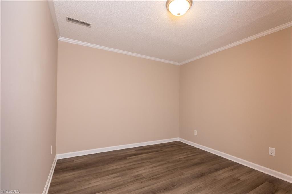 6912 Bridgewood Road Clemmons, NC 27012 - Photo 19 of 30 Gallery Image 19