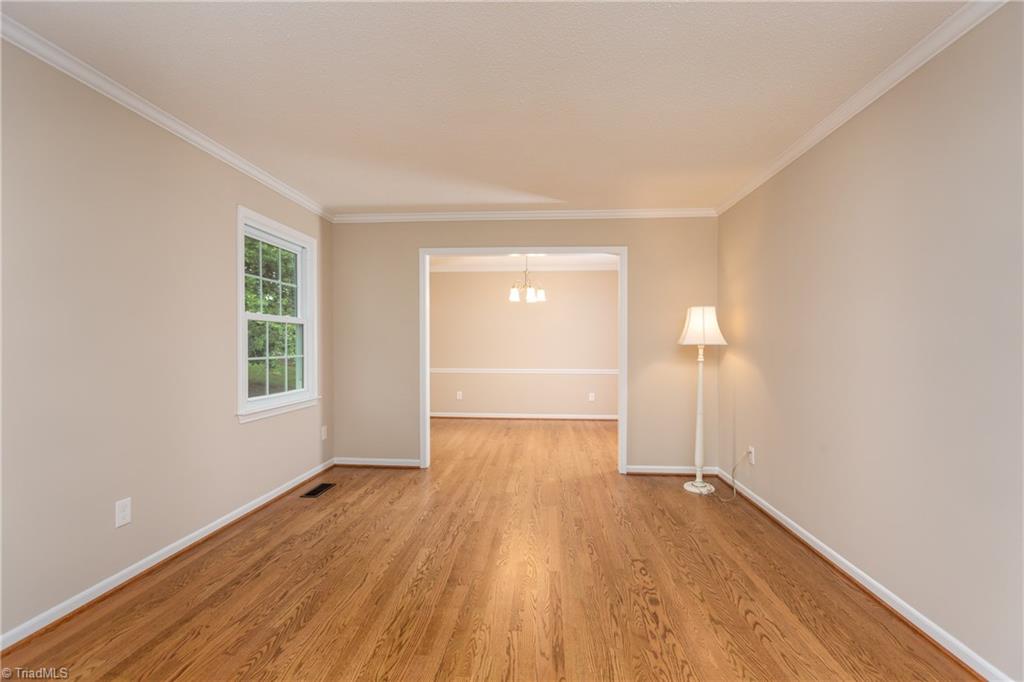 6912 Bridgewood Road Clemmons, NC 27012 - Photo 3 of 30 Gallery Image 3