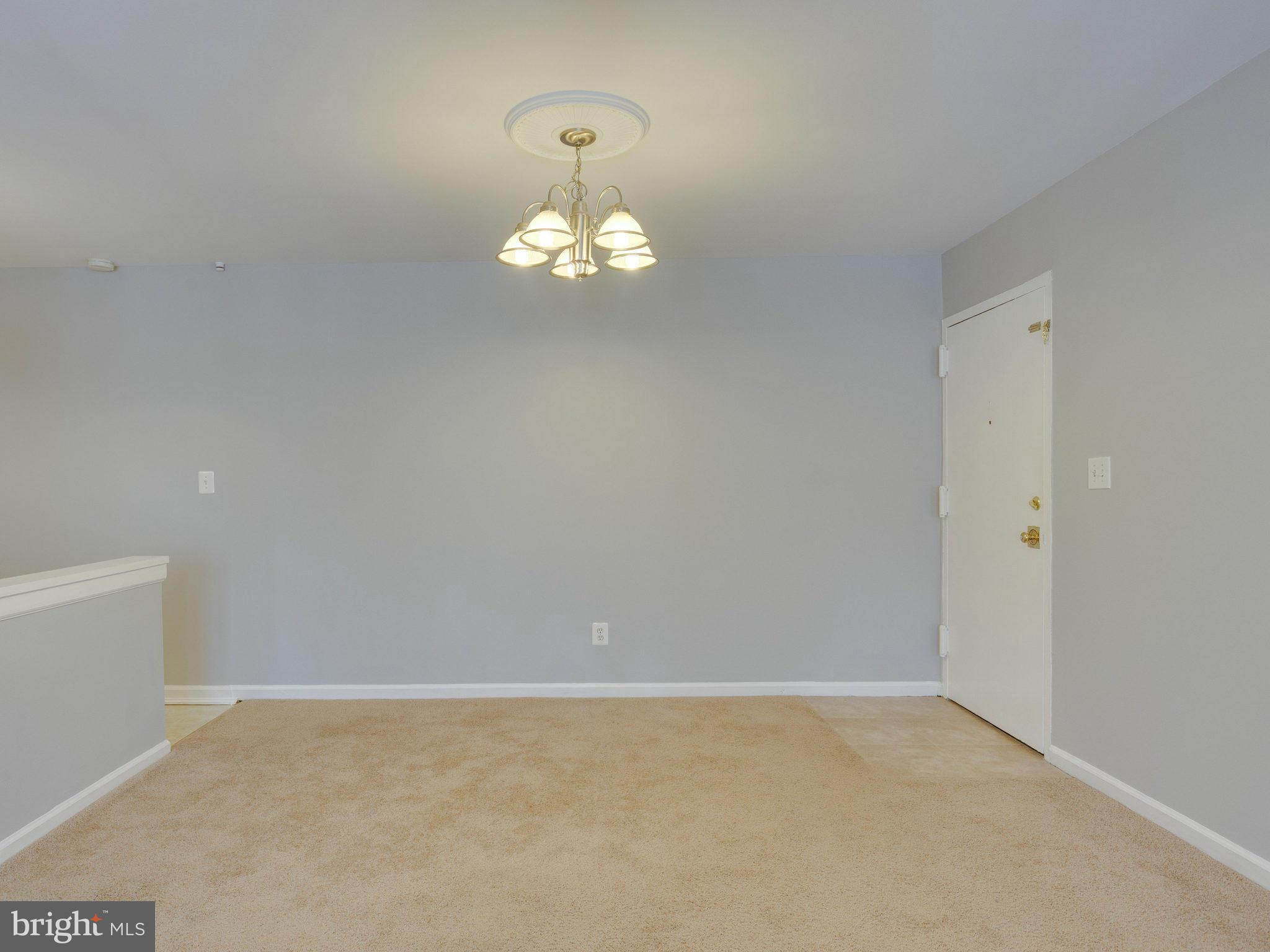 5900 Kingsford Road, Unit H Springfield, VA 22152 - Photo 9 of 30 Dining Room