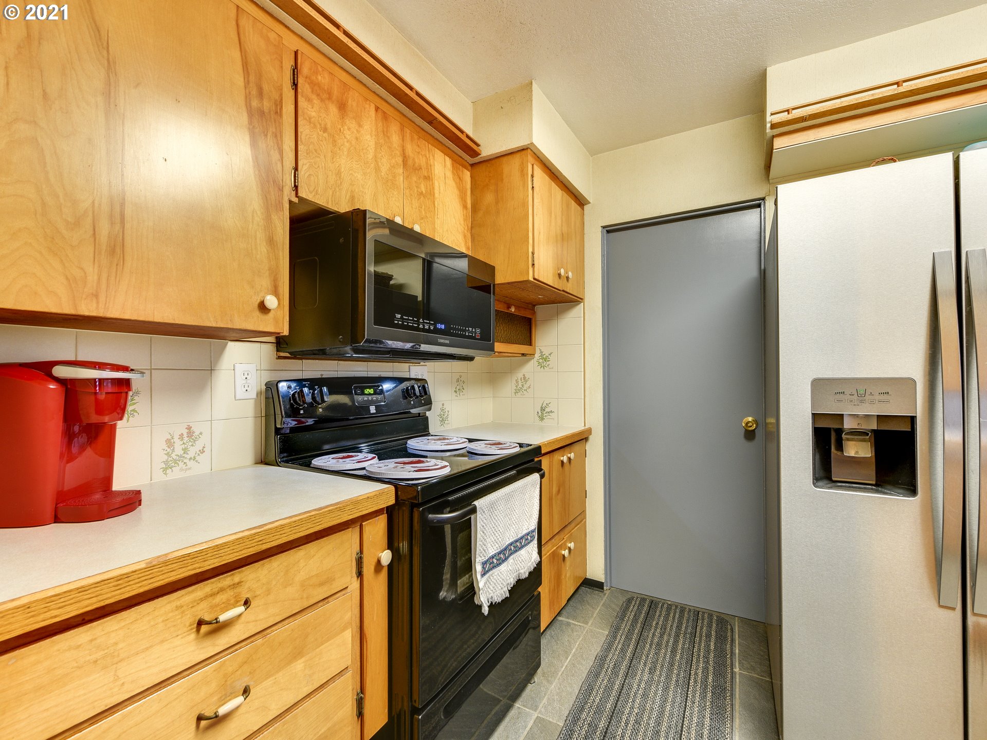 3511 Columbia Heights Road Longview, WA 98632 - Photo 11 of 32 Gallery Image 11