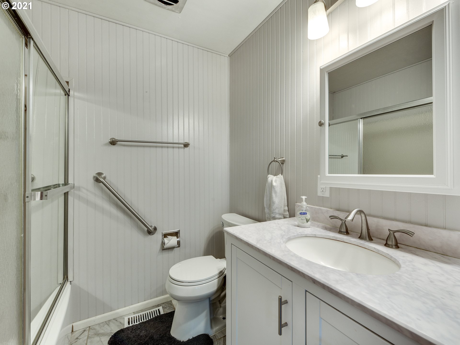 3511 Columbia Heights Road Longview, WA 98632 - Photo 21 of 32 Gallery Image 21