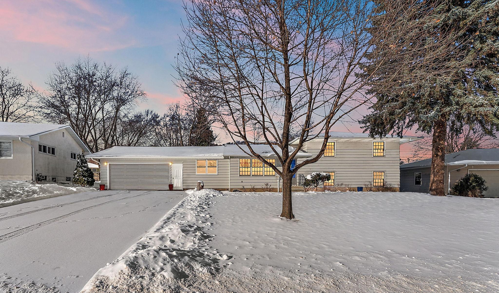 7447 Cloman Way East Inver Grove Heights, MN 55076 - Photo 1 of 50