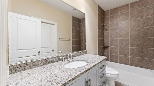 $3,500 | 931 West 23rd Street, Unit I, Houston, TX 77008