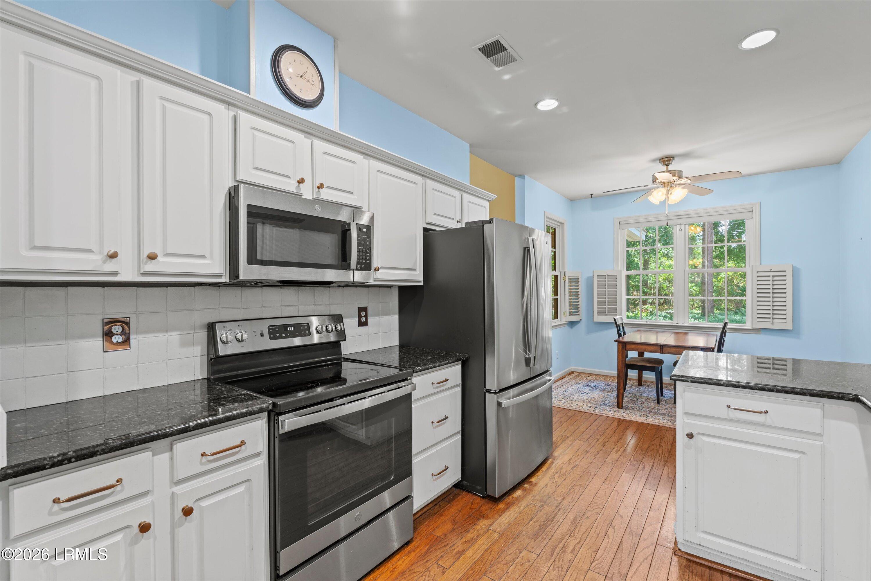 130 State Rd S-7-578 Beaufort, SC 29907 - Photo 11 of 36 11-130 State Rd S-7-578