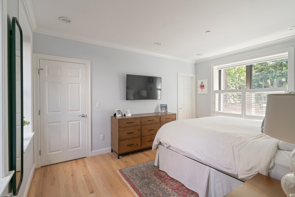 35 Rutherford Avenue, Unit 1 Boston, MA 02129 - Photo 14 of 28