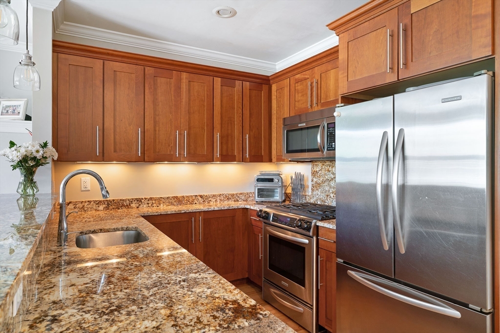 35 Rutherford Avenue, Unit 1 Boston, MA 02129 - Photo 9 of 28