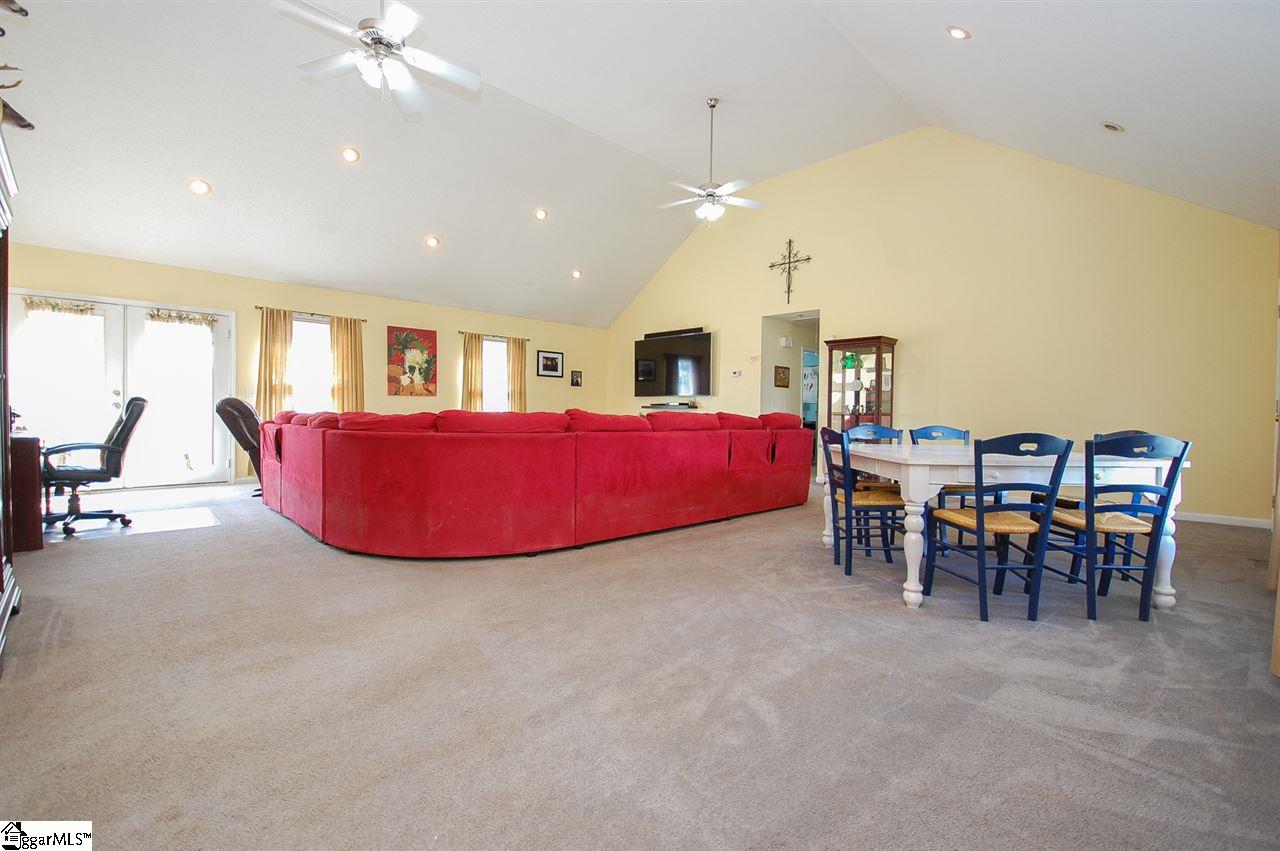 521 McKinney Road Simpsonville, SC 29681 - Photo 11 of 29 Gallery Image 11