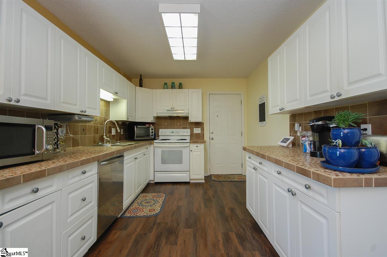 521 McKinney Road Simpsonville, SC 29681 - Photo 14 of 29 Gallery Image 14
