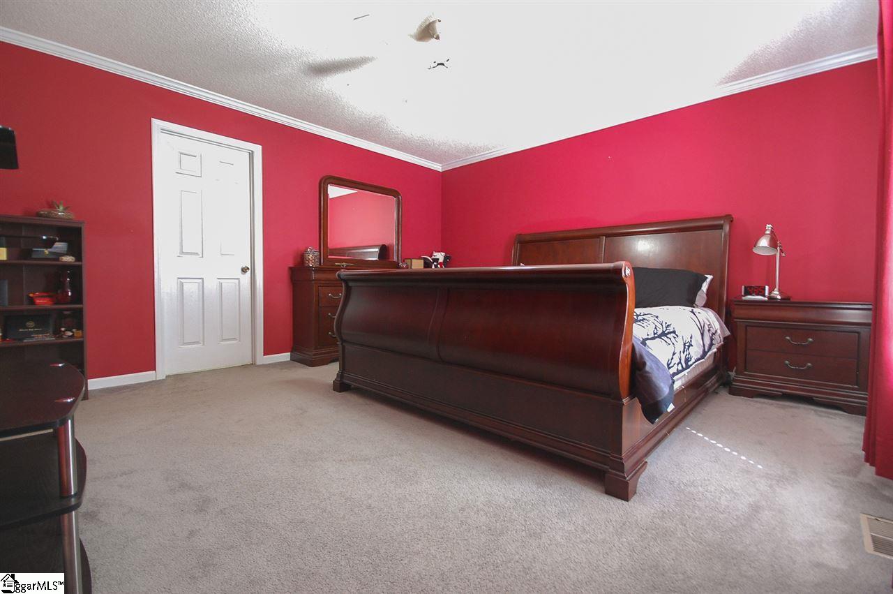 521 McKinney Road Simpsonville, SC 29681 - Photo 18 of 29 Gallery Image 18