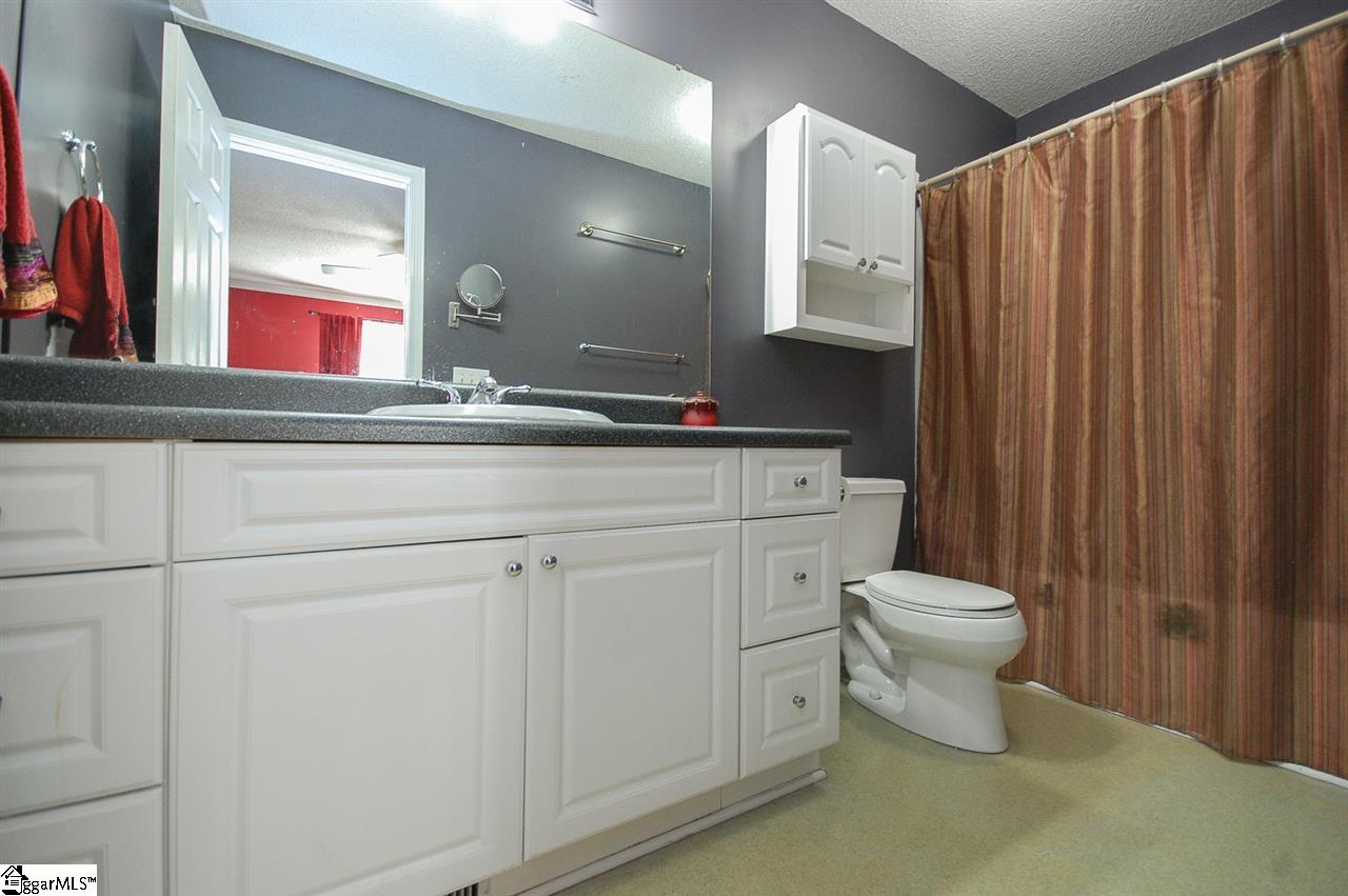 521 McKinney Road Simpsonville, SC 29681 - Photo 19 of 29 Gallery Image 19