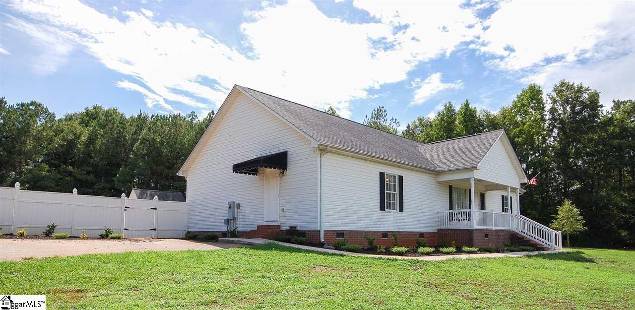 521 McKinney Road Simpsonville, SC 29681 - Photo 3 of 29 Gallery Image 3