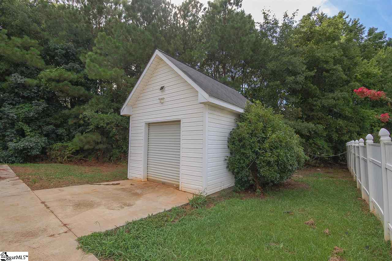 521 McKinney Road Simpsonville, SC 29681 - Photo 26 of 29 Gallery Image 26
