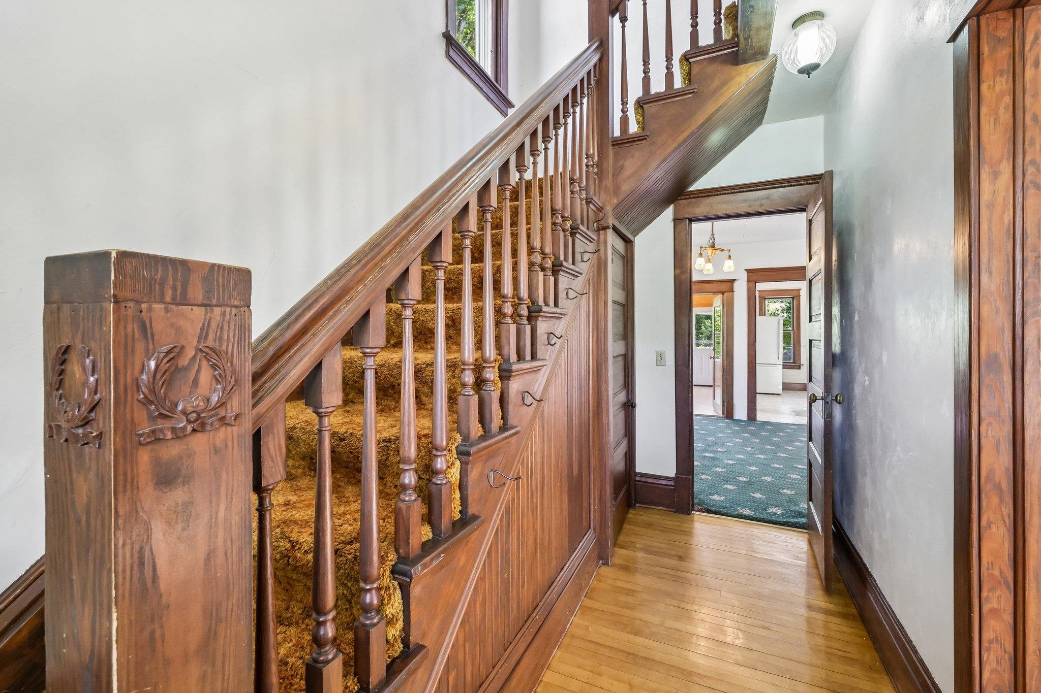 202 West 3rd Street Waunakee, WI 53597 - Photo 5 of 48