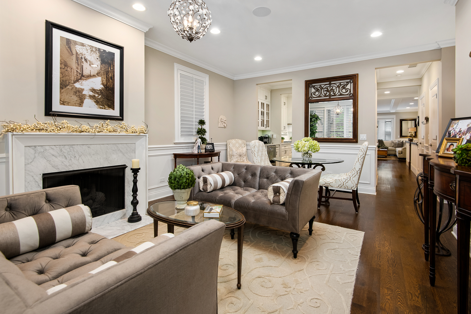 2040 North Racine Avenue, Unit 1 Chicago, IL 60614 - Photo 3 of 23 Gallery Image 3