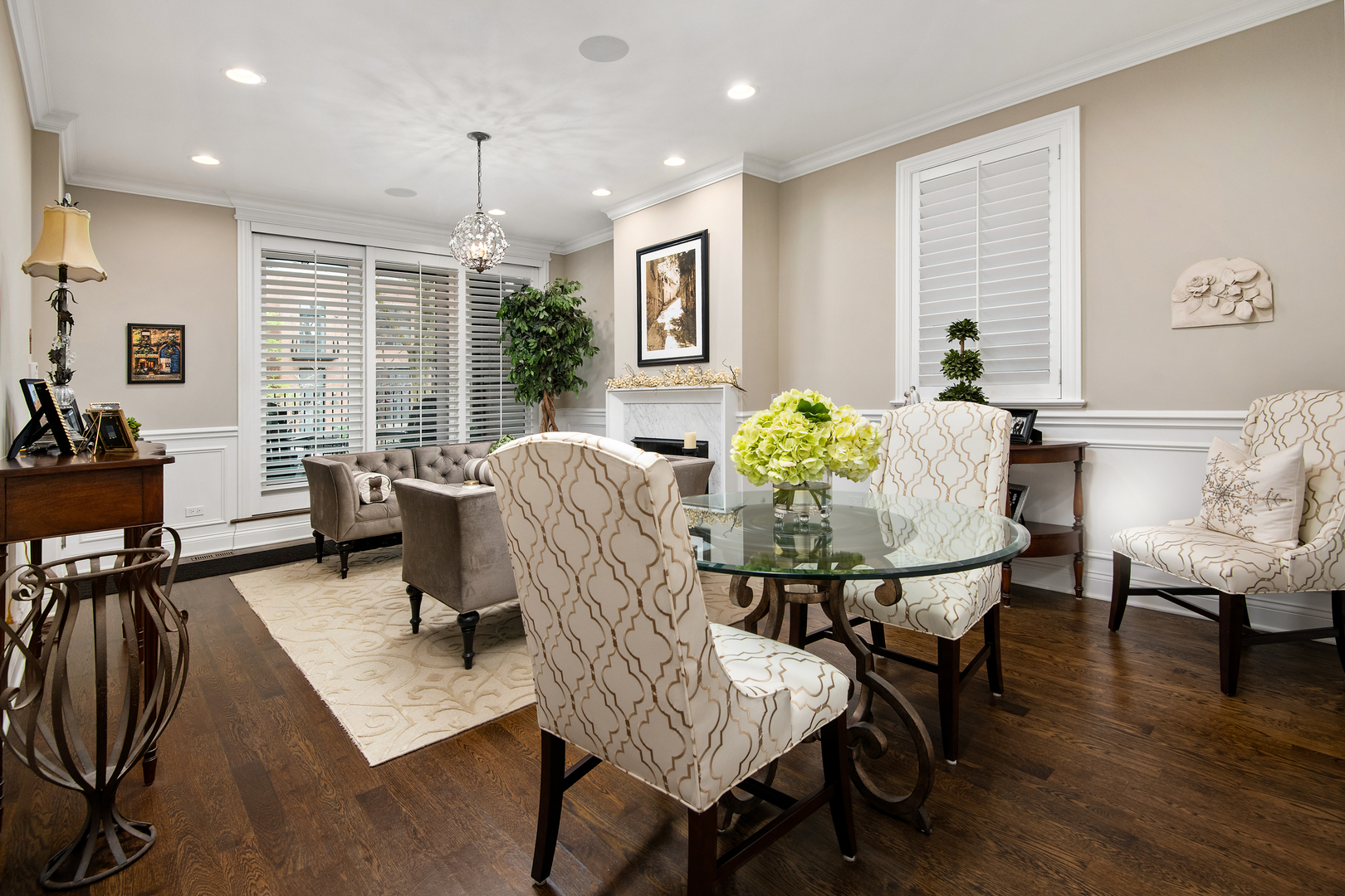 2040 North Racine Avenue, Unit 1 Chicago, IL 60614 - Photo 4 of 23 Gallery Image 4