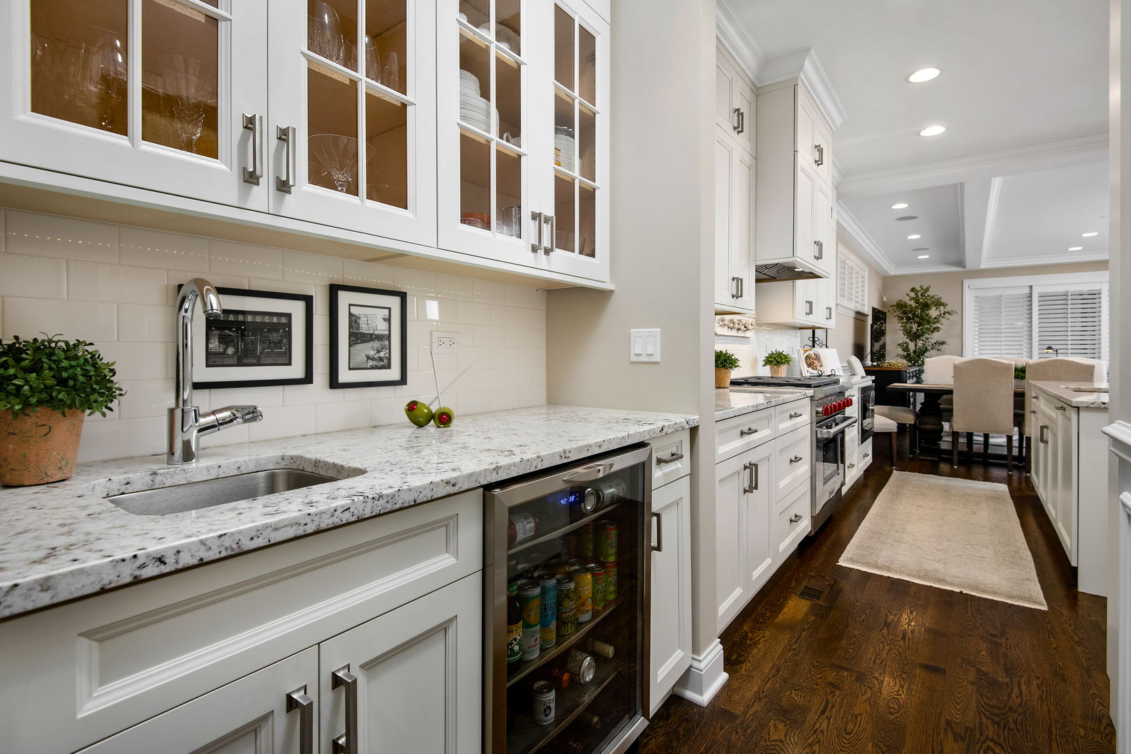 2040 North Racine Avenue, Unit 1 Chicago, IL 60614 - Photo 7 of 23 Gallery Image 7