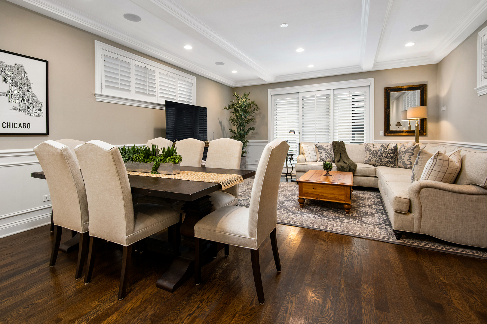 2040 North Racine Avenue, Unit 1 Chicago, IL 60614 - Photo 8 of 23 Gallery Image 8