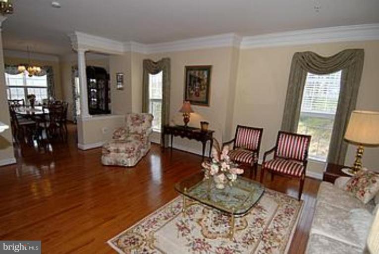 23634 Public House Road Clarksburg, MD 20871 - Photo 13 of 18 Family Room