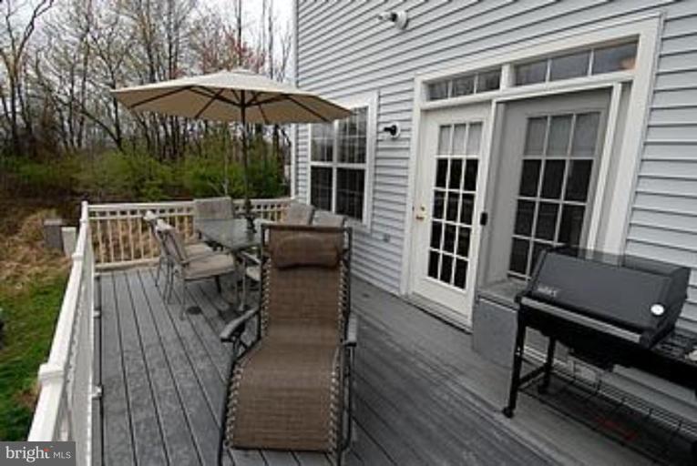 23634 Public House Road Clarksburg, MD 20871 - Photo 2 of 18 Deck