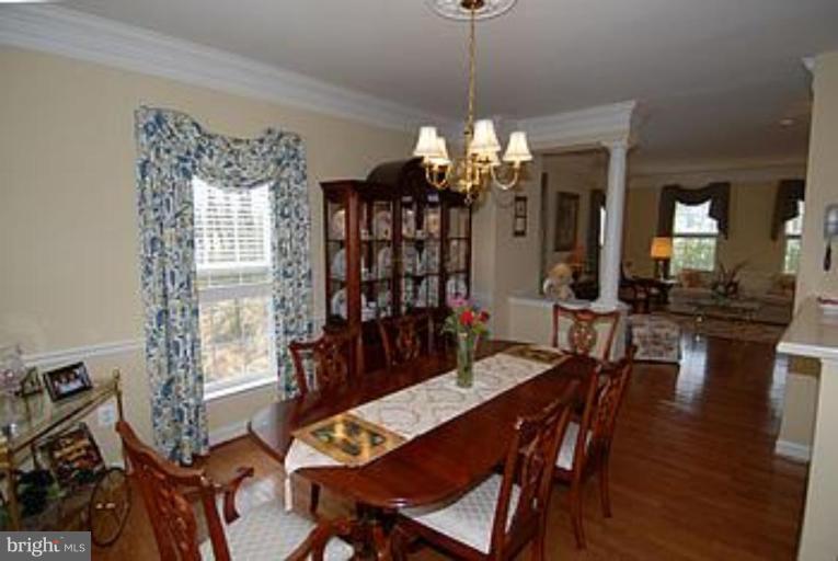23634 Public House Road Clarksburg, MD 20871 - Photo 3 of 18 Dining Room