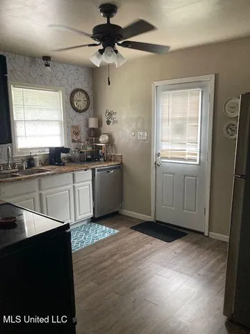 $1,400 | 1159 East Old Pass Road, Long Beach, MS 39560