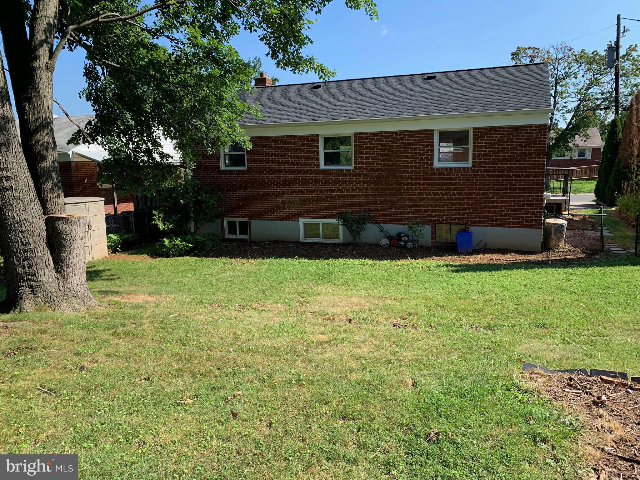 6408 Winnepeg Road Bethesda, MD 20817 - Photo 12 of 14 a view of house with backyard