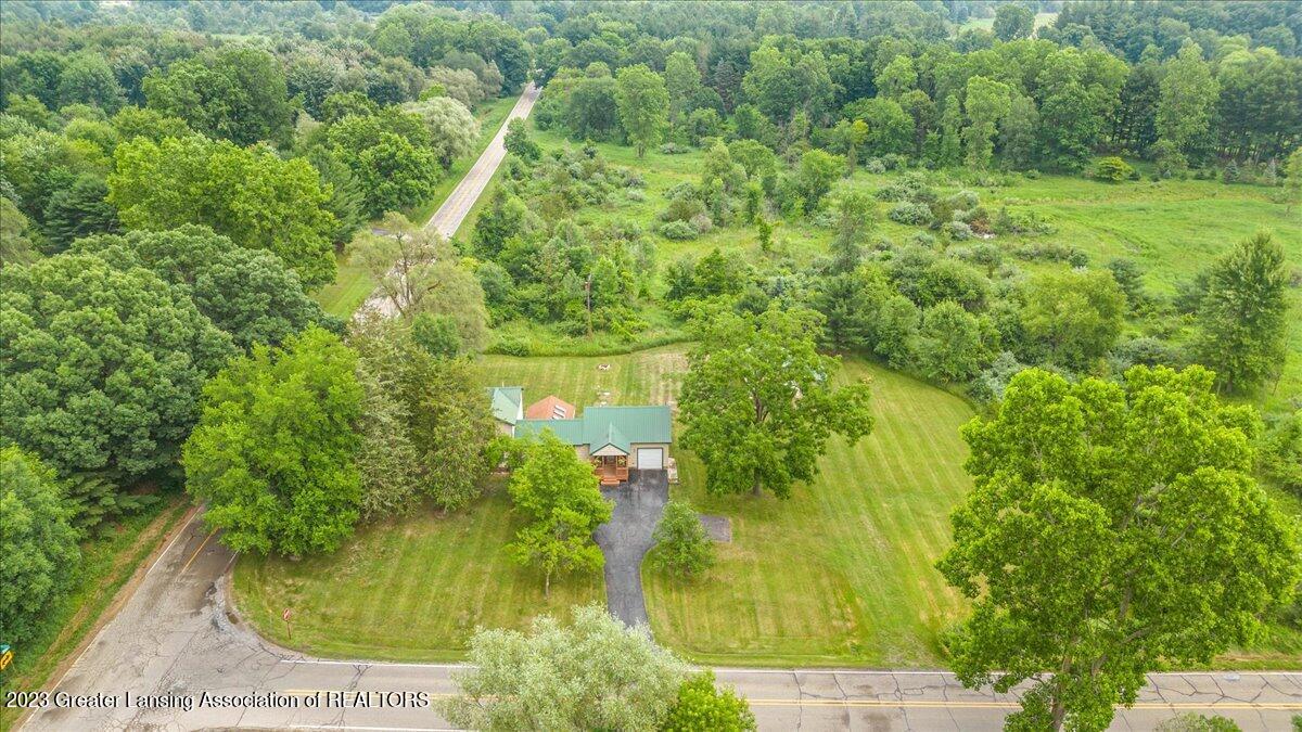 6776 Howe Road Bath, MI 48808 - Photo 43 of 48 43-Media Jett-1