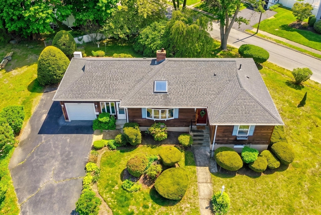 18 Williams Road Lynnfield, MA 01940 - Photo 35 of 40