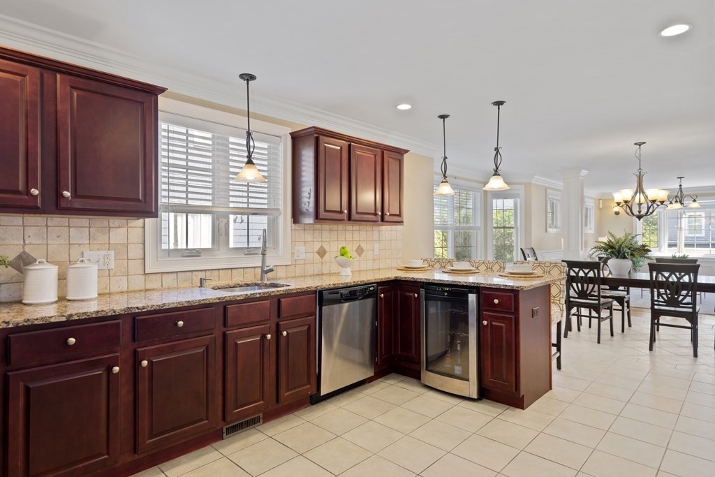 108 Glendower Road Boston, MA 02131 - Photo 3 of 22 Gallery Image 3