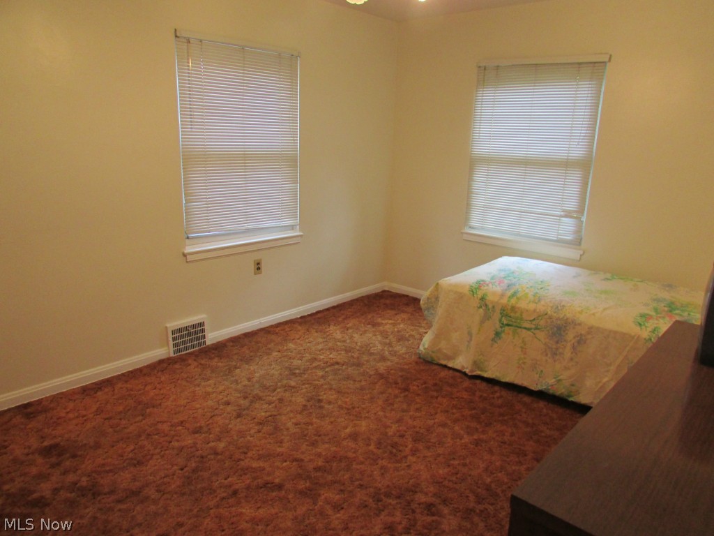 3595 Harvey Road Cleveland, OH 44118 - Photo 11 of 18 Gallery Image 11