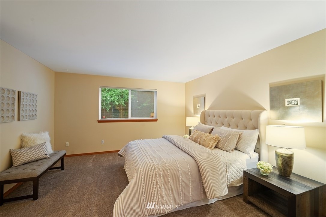 5809 135th Place Southwest Edmonds, WA 98026 - Photo 10 of 16 Gallery Image 10
