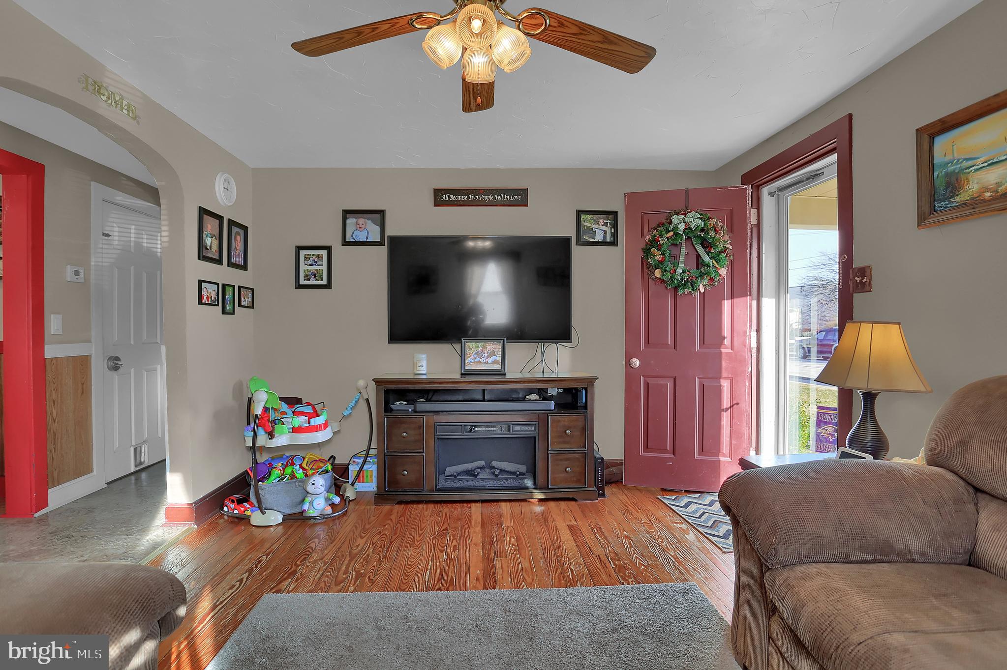 525 South High Street Hanover, PA 17331 - Photo 3 of 36 Gallery Image 3