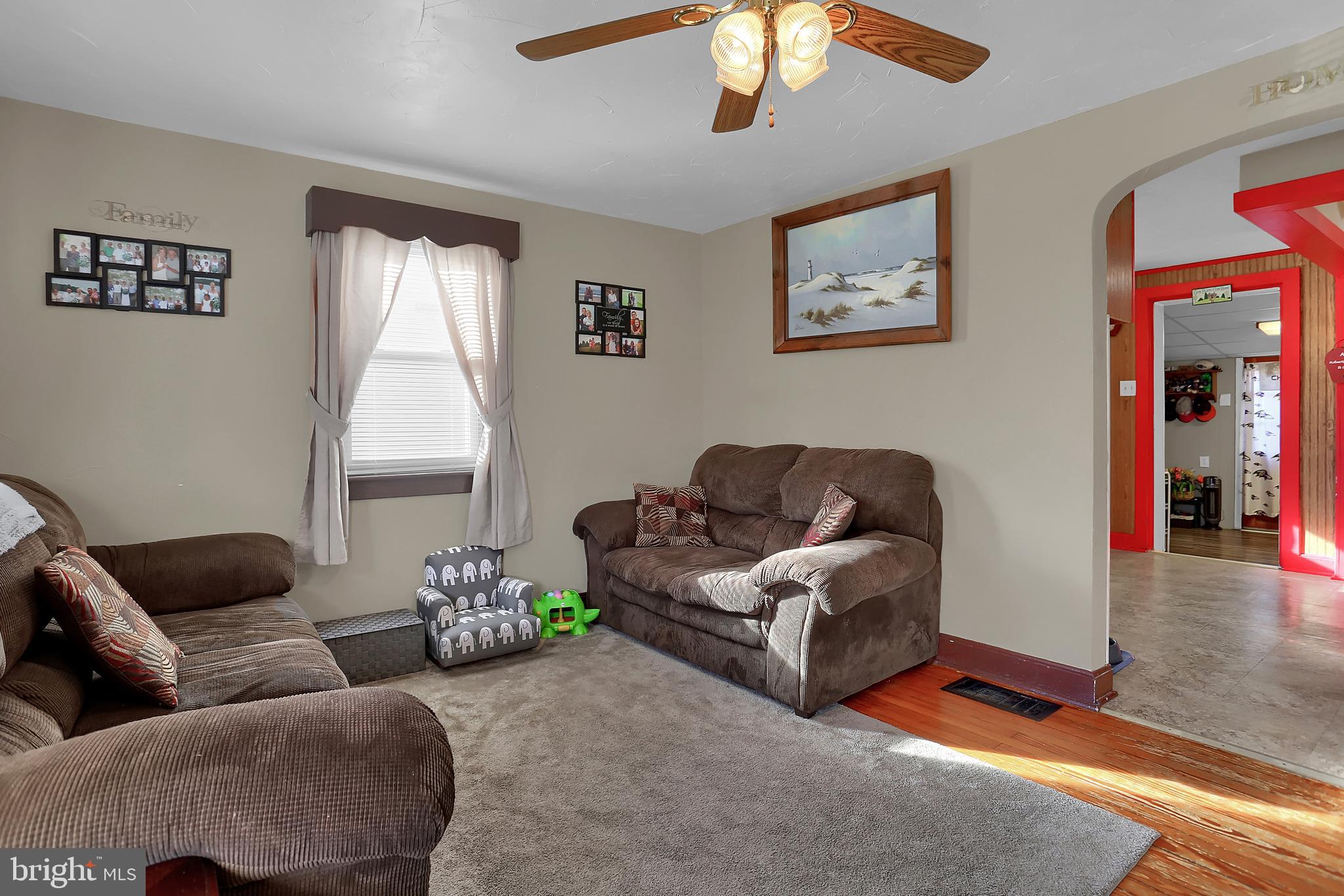 525 South High Street Hanover, PA 17331 - Photo 4 of 36 Gallery Image 4