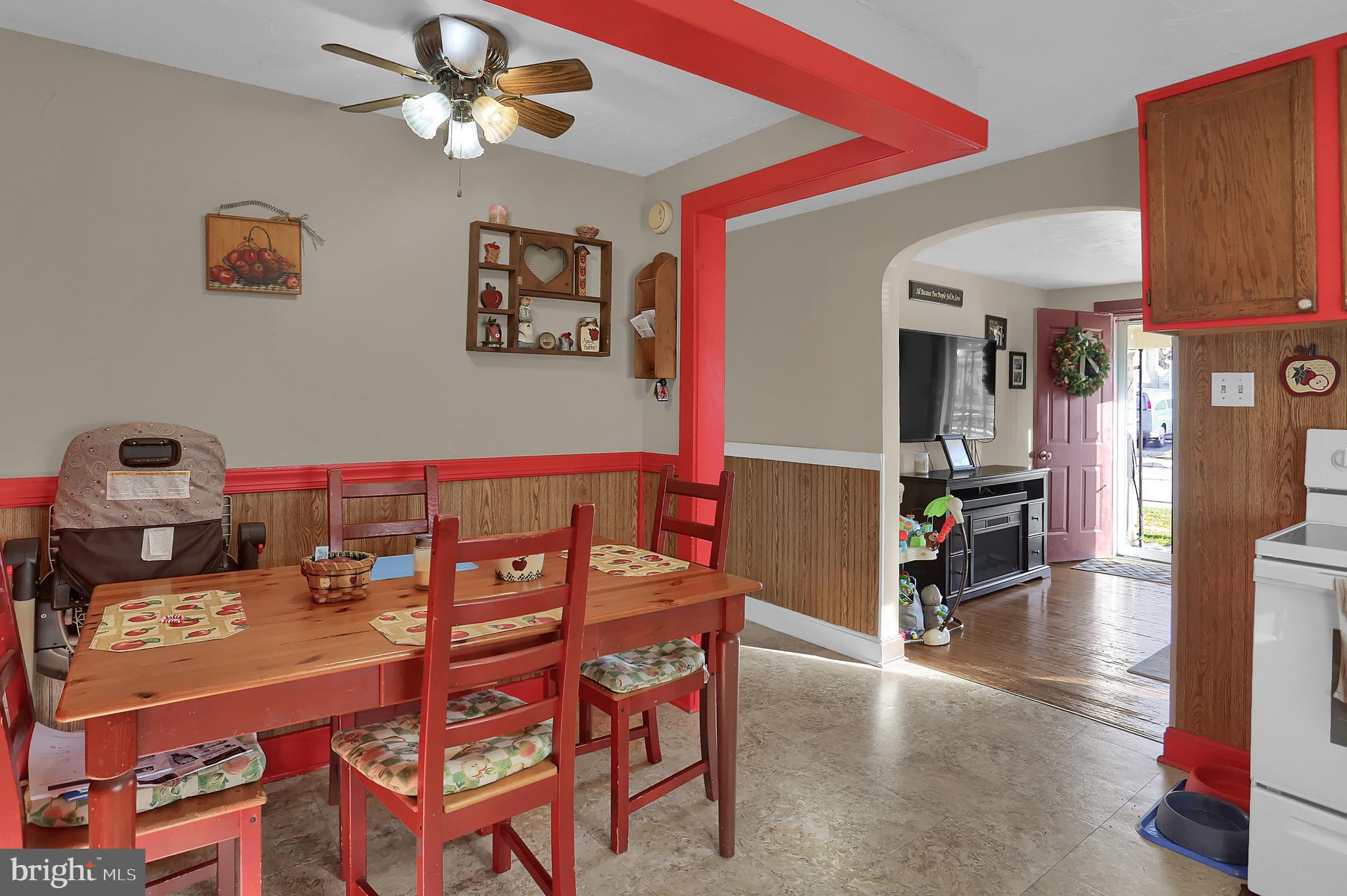 525 South High Street Hanover, PA 17331 - Photo 6 of 36 Gallery Image 6