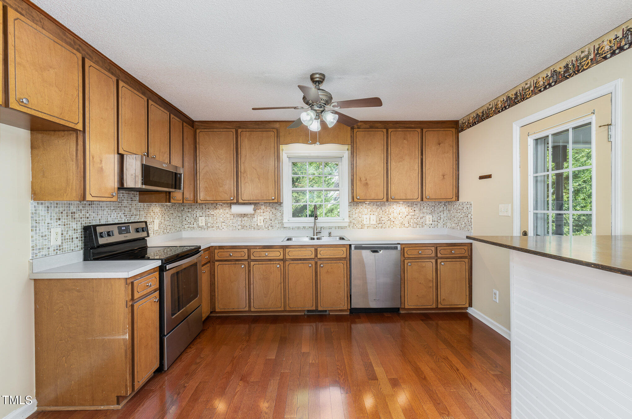 152 Ridge Way Lane Clayton, NC 27520 - Photo 5 of 20 004_12-edit