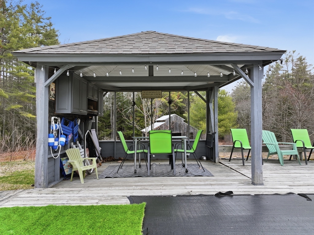 112 Williamsville Road Hubbardston, MA 01452 - Photo 28 of 41