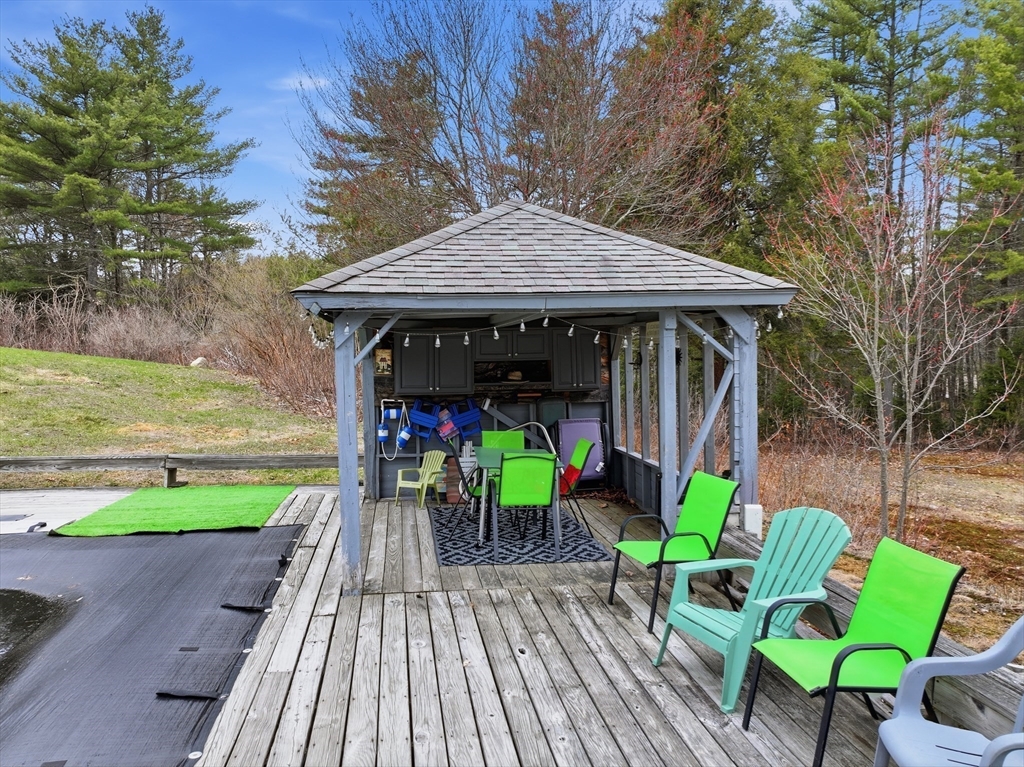 112 Williamsville Road Hubbardston, MA 01452 - Photo 29 of 41