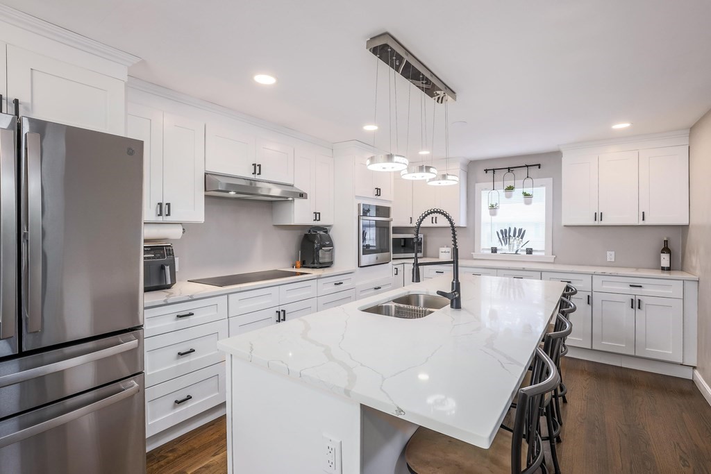 40 Waterman Road Auburn, MA 01501 - Photo 9 of 26 Gallery Image 9