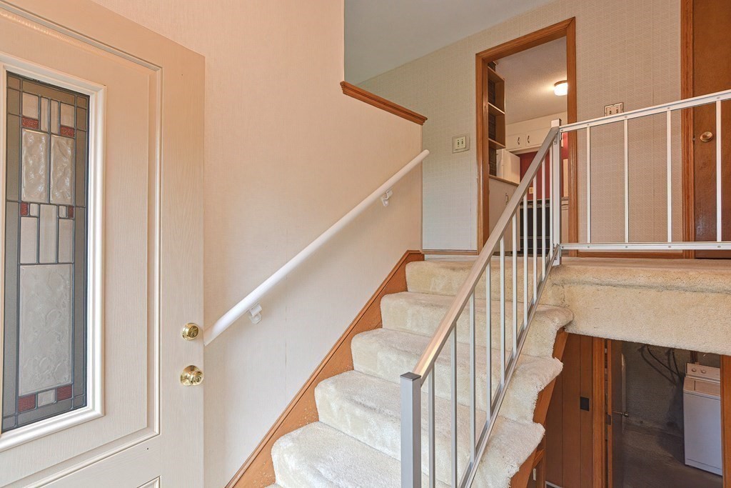 2 Saddleback Hill Road Bellingham, MA 02019 - Photo 9 of 38 Gallery Image 9